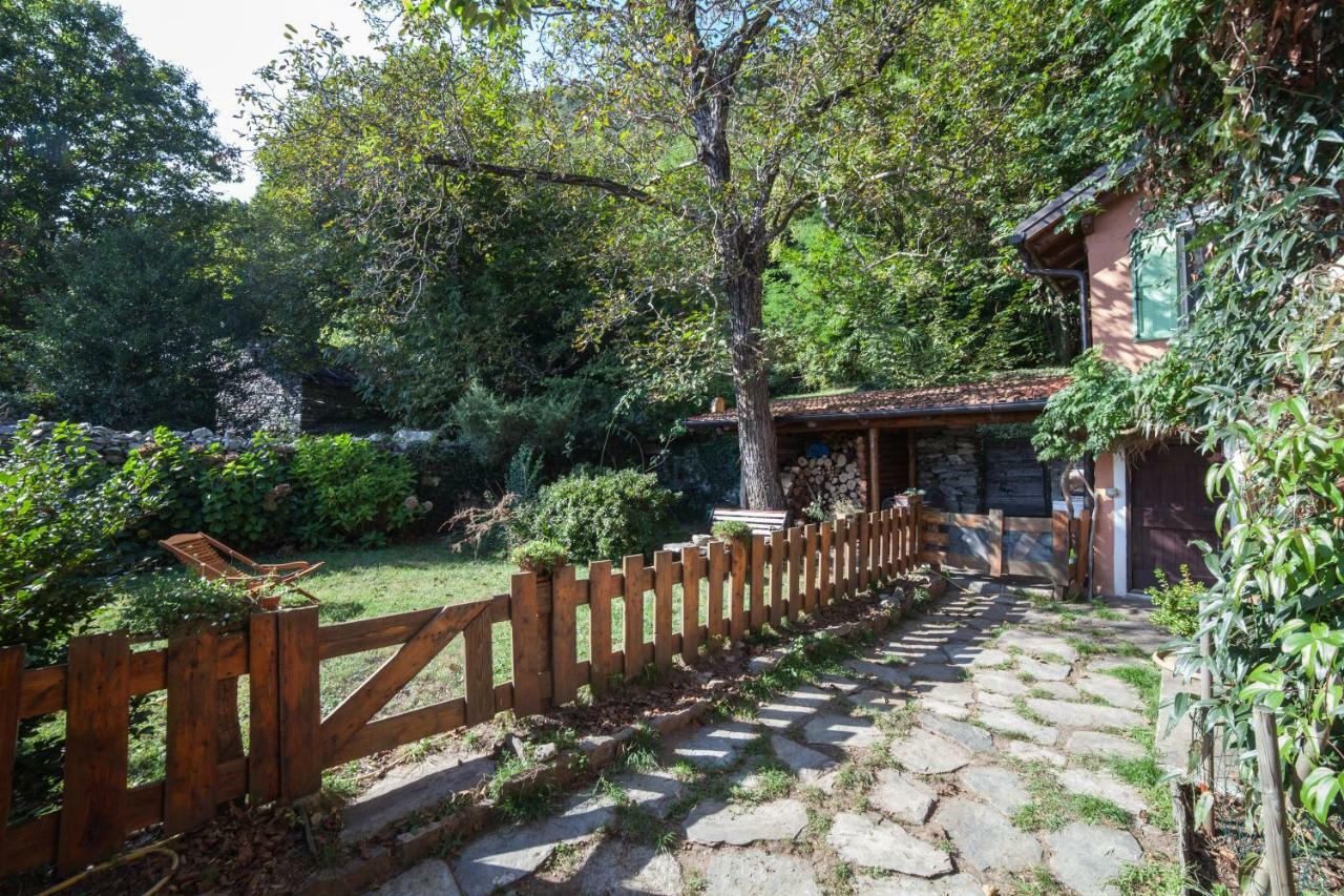 La Vecchia Casa Rosa Apartman Cannero Riviera Kültér fotó